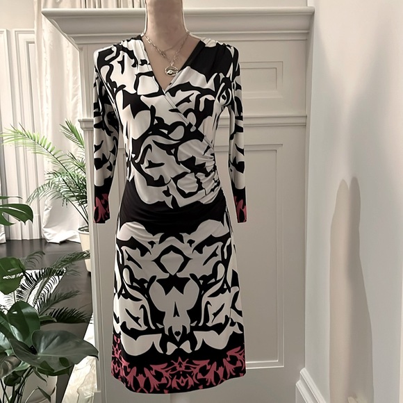 Olian Maternity Dress Size S - Picture 2 of 7